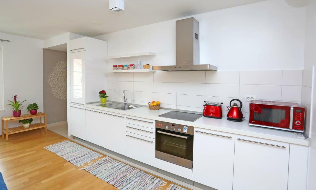 Luxury Apts Leone Split Centre Eksteriør bilde