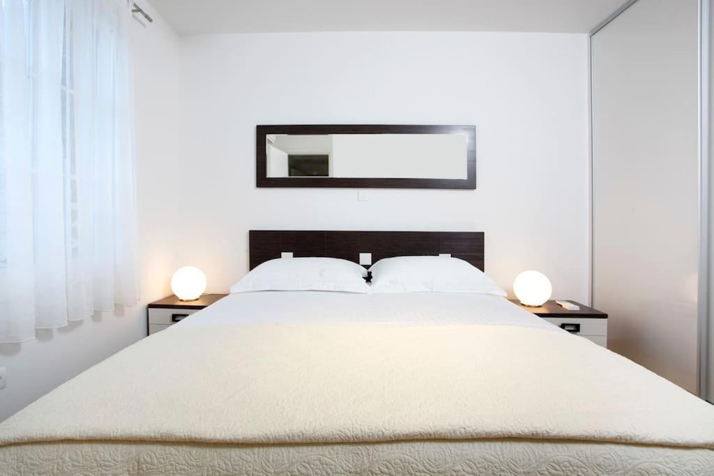 Luxury Apts Leone Split Centre Eksteriør bilde